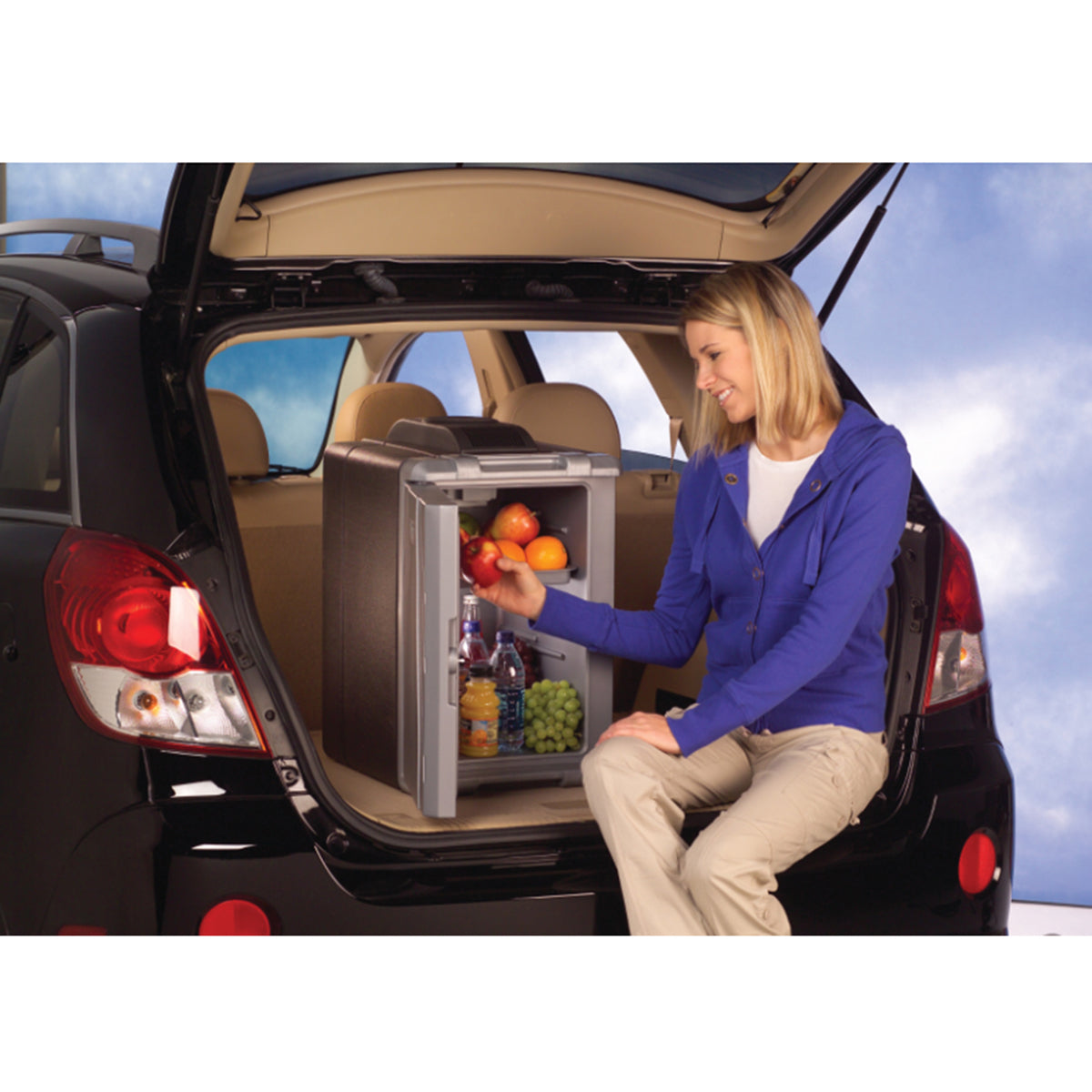 Coleman 40qt PowerChill Thermoelectric Cooler - view 3