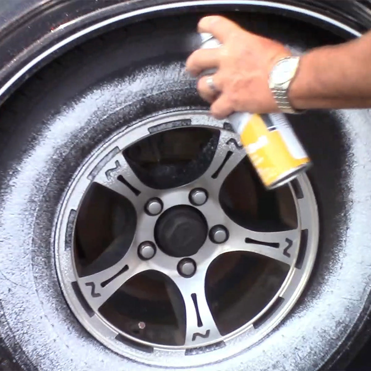 BullSnot ShineABull Tire Butter and Conditioner 10899003 - view 2